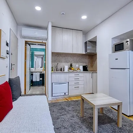 Апартаменты New Flat In The Downtown